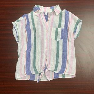 Old Navy button up shirt Size: XS